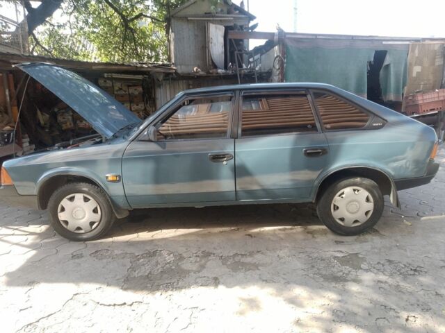 Синий Москвич / АЗЛК 2141, объемом двигателя 1.7 л и пробегом 2 тыс. км за 842 $, фото 3 на Automoto.ua