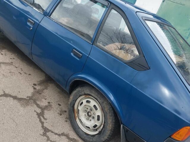 Синий Москвич / АЗЛК 2141, объемом двигателя 1.8 л и пробегом 70 тыс. км за 476 $, фото 6 на Automoto.ua