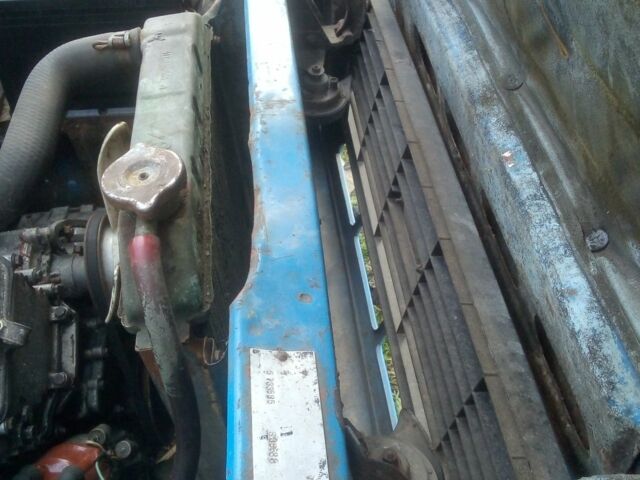 Москвич / АЗЛК 2141 1987 в Ровно на Automoto.ua Синий Москвич / АЗЛК 2141, объемом двигателя 1.5 л и пробегом 800 тыс. км за 350 $, фото 4 на Automoto.ua