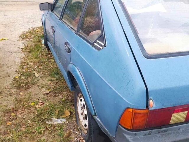 Москвич / АЗЛК 2141 1990 в Днепре (Днепропетровске) на Automoto.ua Синий Москвич / АЗЛК 2141, объемом двигателя 0 л и пробегом 111 тыс. км за 599 $, фото 3 на Automoto.ua