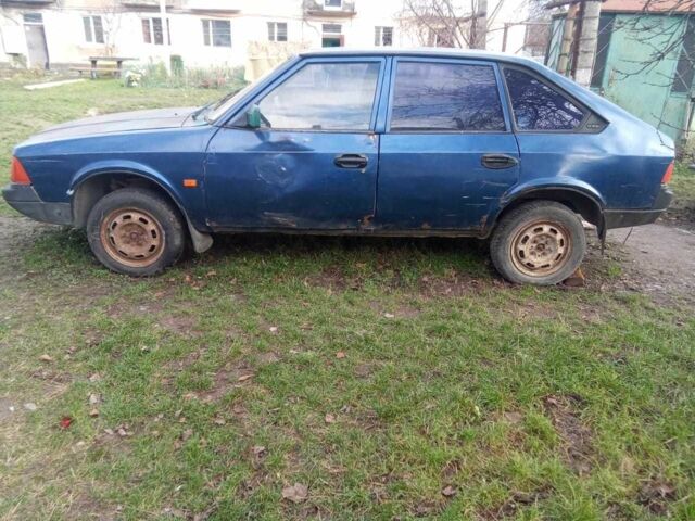 Синій Москвич / АЗЛК 2141, об'ємом двигуна 1.7 л та пробігом 2 тис. км за 285 $, фото 3 на Automoto.ua