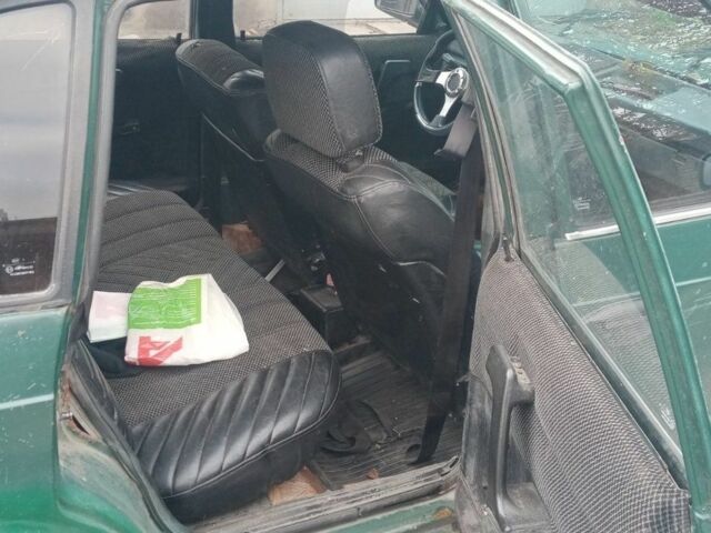 Зеленый Москвич / АЗЛК 2141, объемом двигателя 0 л и пробегом 100 тыс. км за 713 $, фото 4 на Automoto.ua