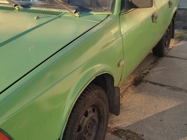 Москвич / АЗЛК 2141 1992 в Киеве на Automoto.ua Зеленый Москвич / АЗЛК 2141, объемом двигателя 1.5 л и пробегом 178 тыс. км за 900 $, фото 2 на Automoto.ua