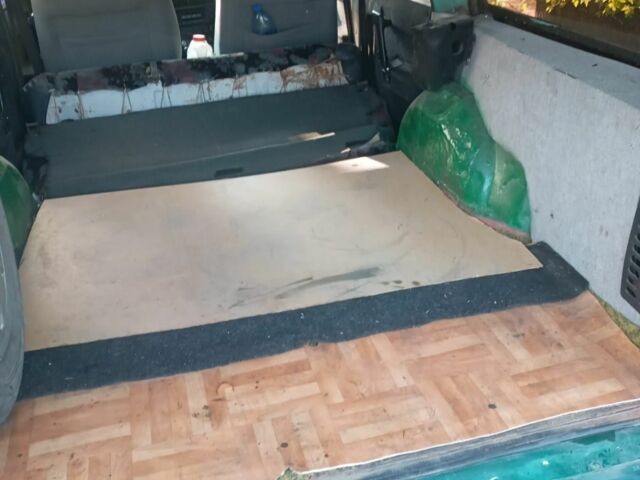 Зеленый Москвич / АЗЛК 2901, объемом двигателя 1 л и пробегом 1000 тыс. км за 1350 $, фото 4 на Automoto.ua