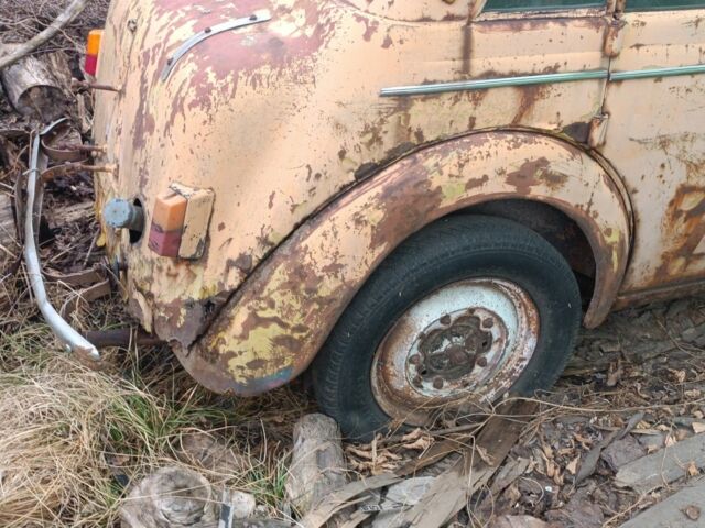 Зеленый Москвич / АЗЛК 400, объемом двигателя 0 л и пробегом 200 тыс. км за 523 $, фото 1 на Automoto.ua