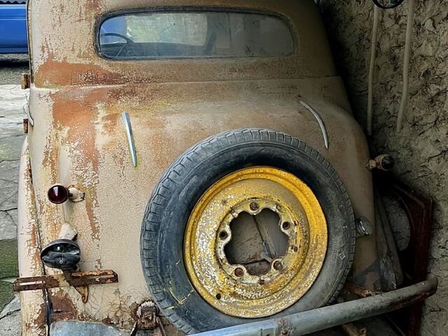 Бежевый Москвич / АЗЛК 401, объемом двигателя 1.1 л и пробегом 100 тыс. км за 1000 $, фото 2 на Automoto.ua