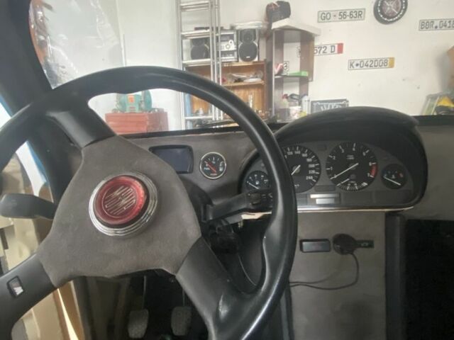 Желтый Москвич / АЗЛК 401, объемом двигателя 2 л и пробегом 390 тыс. км за 9591 $, фото 6 на Automoto.ua