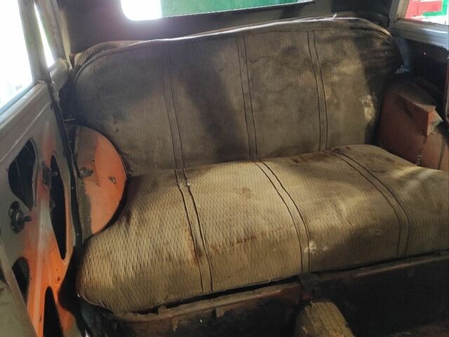 Синий Москвич / АЗЛК 401, объемом двигателя 0 л и пробегом 100 тыс. км за 500 $, фото 10 на Automoto.ua