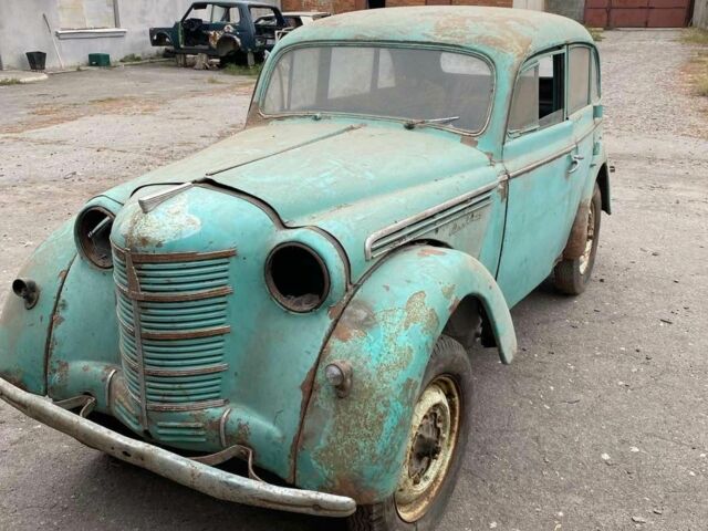 Москвич / АЗЛК 401 1955 в Купянске на Automoto.ua Зеленый Москвич / АЗЛК 401, объемом двигателя 0 л и пробегом 1000 тыс. км за 481 $, фото 1 на Automoto.ua