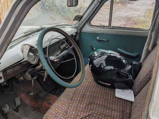 Москвич / АЗЛК 402 1957 в Полтаве на Automoto.ua Серый Москвич / АЗЛК 402, объемом двигателя 0 л и пробегом 87 тыс. км за 524 $, фото 7 на Automoto.ua