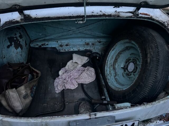 Бежевий Москвич / АЗЛК 403, об'ємом двигуна 1.3 л та пробігом 60 тис. км за 1000 $, фото 4 на Automoto.ua