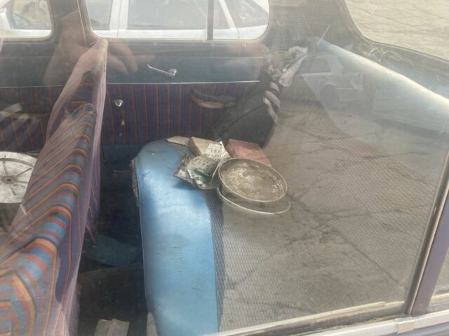 Фиолетовый Москвич / АЗЛК 403, объемом двигателя 0 л и пробегом 612 тыс. км за 2860 $, фото 6 на Automoto.ua