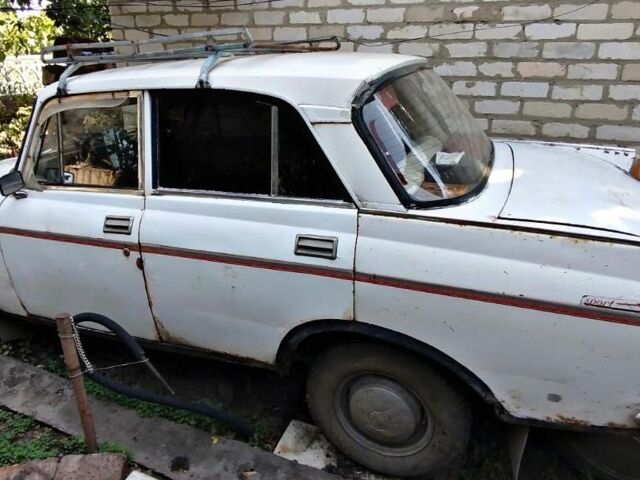 Белый Москвич / АЗЛК 408, объемом двигателя 1.4 л и пробегом 200 тыс. км за 725 $, фото 1 на Automoto.ua