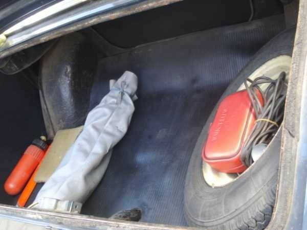 Синий Москвич / АЗЛК 408, объемом двигателя 0 л и пробегом 95 тыс. км за 8125 $, фото 11 на Automoto.ua