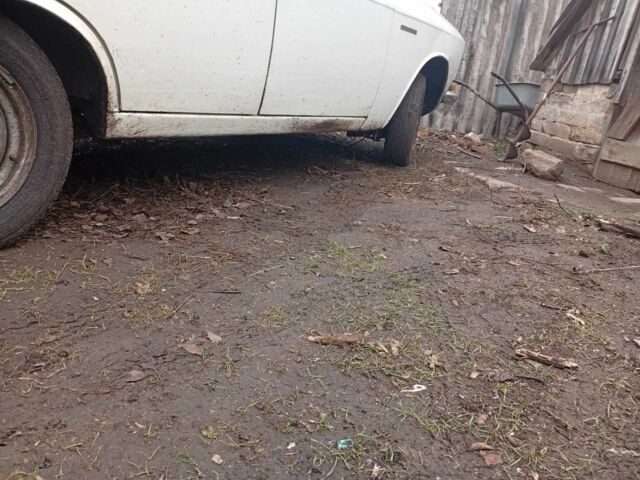 Белый Москвич / АЗЛК 412, объемом двигателя 1 л и пробегом 1000 тыс. км за 214 $, фото 4 на Automoto.ua