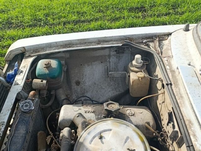 Белый Москвич / АЗЛК 412, объемом двигателя 0 л и пробегом 228 тыс. км за 357 $, фото 7 на Automoto.ua