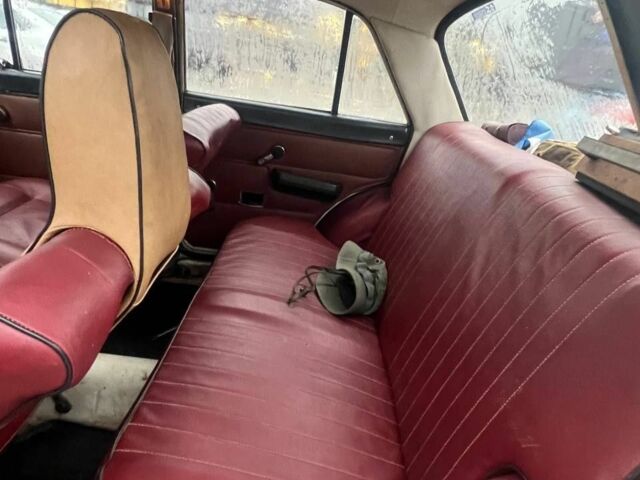 Белый Москвич / АЗЛК 412, объемом двигателя 1.5 л и пробегом 70 тыс. км за 567 $, фото 7 на Automoto.ua