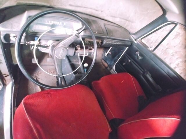 Белый Москвич / АЗЛК 412, объемом двигателя 0 л и пробегом 32 тыс. км за 358 $, фото 3 на Automoto.ua