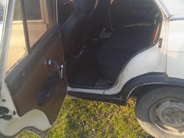 Белый Москвич / АЗЛК 412, объемом двигателя 0 л и пробегом 643 тыс. км за 477 $, фото 4 на Automoto.ua