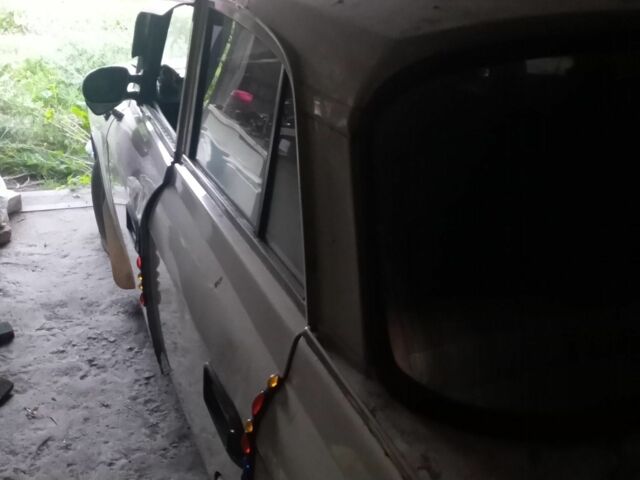 Белый Москвич / АЗЛК 412, объемом двигателя 0 л и пробегом 188 тыс. км за 500 $, фото 3 на Automoto.ua