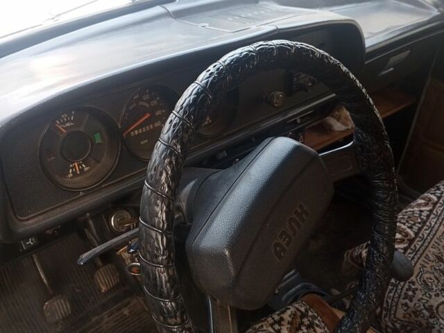 Белый Москвич / АЗЛК 412, объемом двигателя 1.5 л и пробегом 18 тыс. км за 355 $, фото 5 на Automoto.ua