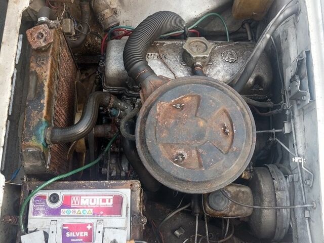 Белый Москвич / АЗЛК 412, объемом двигателя 1.5 л и пробегом 18 тыс. км за 355 $, фото 7 на Automoto.ua