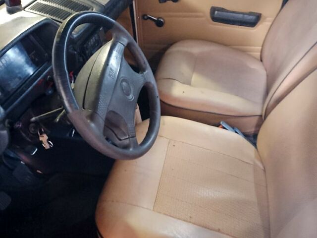 Белый Москвич / АЗЛК 412, объемом двигателя 1.5 л и пробегом 264 тыс. км за 500 $, фото 3 на Automoto.ua