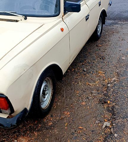 Белый Москвич / АЗЛК 412, объемом двигателя 1.5 л и пробегом 73 тыс. км за 489 $, фото 1 на Automoto.ua