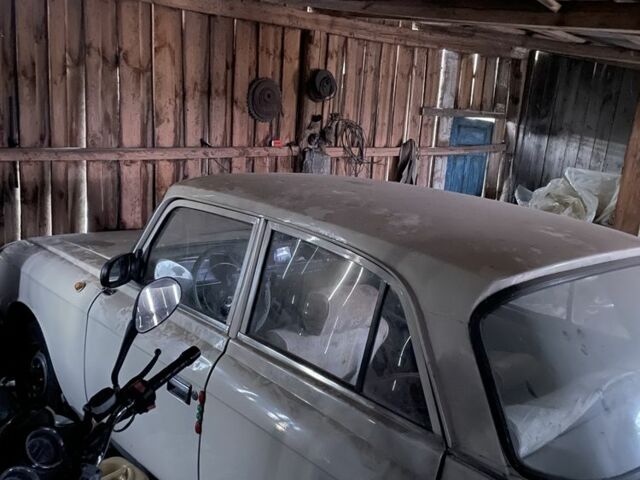 Белый Москвич / АЗЛК 412, объемом двигателя 1.5 л и пробегом 49 тыс. км за 955 $, фото 4 на Automoto.ua