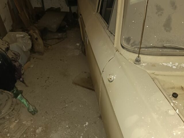 Бежевый Москвич / АЗЛК 412, объемом двигателя 0 л и пробегом 80 тыс. км за 192 $, фото 3 на Automoto.ua