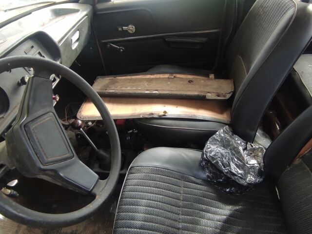 Бежевый Москвич / АЗЛК 412, объемом двигателя 1.5 л и пробегом 250 тыс. км за 202 $, фото 3 на Automoto.ua