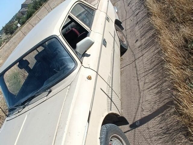 Бежевый Москвич / АЗЛК 412, объемом двигателя 1.5 л и пробегом 200 тыс. км за 315 $, фото 3 на Automoto.ua