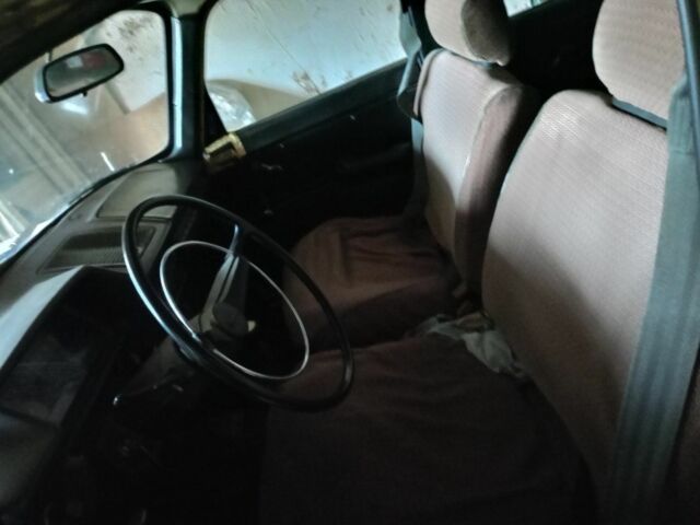 Бежевый Москвич / АЗЛК 412, объемом двигателя 1.5 л и пробегом 200 тыс. км за 166 $, фото 5 на Automoto.ua