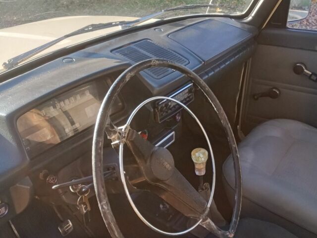 Бежевий Москвич / АЗЛК 412, об'ємом двигуна 1.5 л та пробігом 54 тис. км за 596 $, фото 6 на Automoto.ua