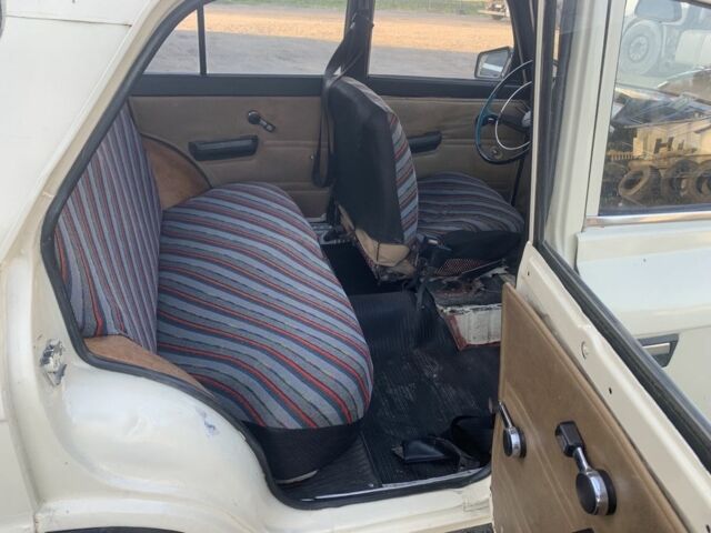 Бежевый Москвич / АЗЛК 412, объемом двигателя 1.6 л и пробегом 50 тыс. км за 450 $, фото 6 на Automoto.ua