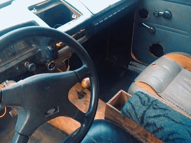 Бежевый Москвич / АЗЛК 412, объемом двигателя 1.6 л и пробегом 99 тыс. км за 264 $, фото 1 на Automoto.ua