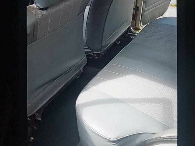 Бежевый Москвич / АЗЛК 412, объемом двигателя 0 л и пробегом 90 тыс. км за 300 $, фото 2 на Automoto.ua