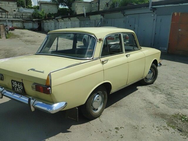 Желтый Москвич / АЗЛК 412, объемом двигателя 0 л и пробегом 300 тыс. км за 596 $, фото 1 на Automoto.ua