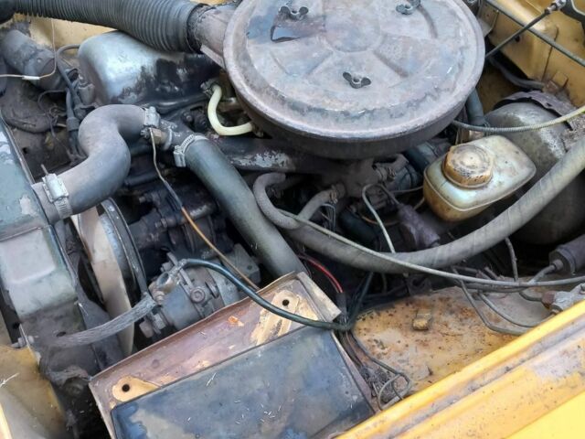 Москвич / АЗЛК 412 1982 в Львове на Automoto.ua Желтый Москвич / АЗЛК 412, объемом двигателя 0 л и пробегом 75 тыс. км за 200 $, фото 3 на Automoto.ua