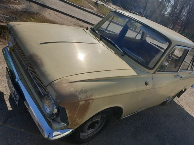 Желтый Москвич / АЗЛК 412, объемом двигателя 1.5 л и пробегом 73 тыс. км за 713 $, фото 1 на Automoto.ua