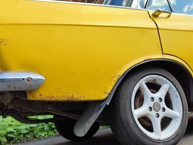 Желтый Москвич / АЗЛК 412, объемом двигателя 0 л и пробегом 100 тыс. км за 503 $, фото 2 на Automoto.ua
