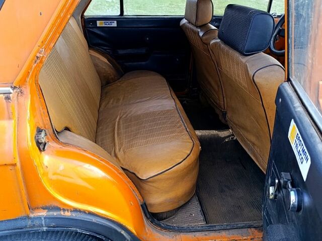 Желтый Москвич / АЗЛК 412, объемом двигателя 1.5 л и пробегом 190 тыс. км за 299 $, фото 3 на Automoto.ua