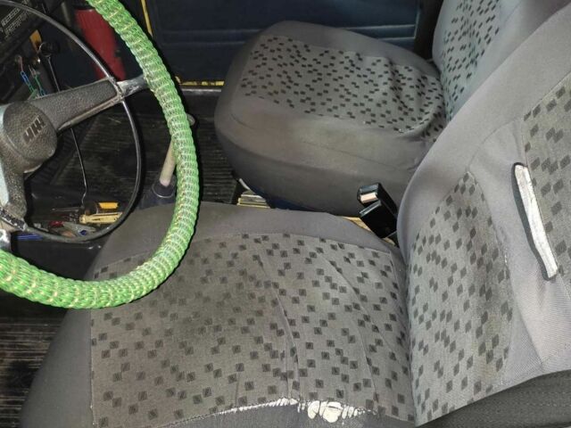 Желтый Москвич / АЗЛК 412, объемом двигателя 0 л и пробегом 80 тыс. км за 413 $, фото 7 на Automoto.ua