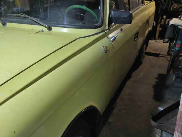 Желтый Москвич / АЗЛК 412, объемом двигателя 0 л и пробегом 80 тыс. км за 413 $, фото 13 на Automoto.ua