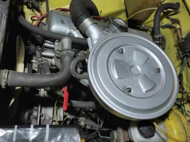 Желтый Москвич / АЗЛК 412, объемом двигателя 0 л и пробегом 80 тыс. км за 413 $, фото 8 на Automoto.ua