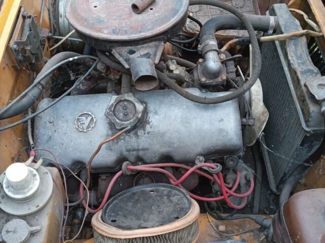 Желтый Москвич / АЗЛК 412, объемом двигателя 0 л и пробегом 200 тыс. км за 360 $, фото 5 на Automoto.ua