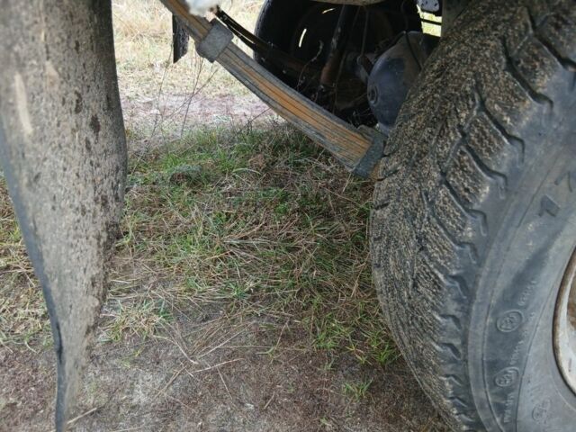 Зелений Москвич / АЗЛК 412, об'ємом двигуна 1.5 л та пробігом 500 тис. км за 600 $, фото 5 на Automoto.ua