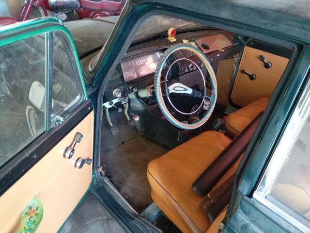 Зеленый Москвич / АЗЛК 412, объемом двигателя 0 л и пробегом 100 тыс. км за 950 $, фото 6 на Automoto.ua