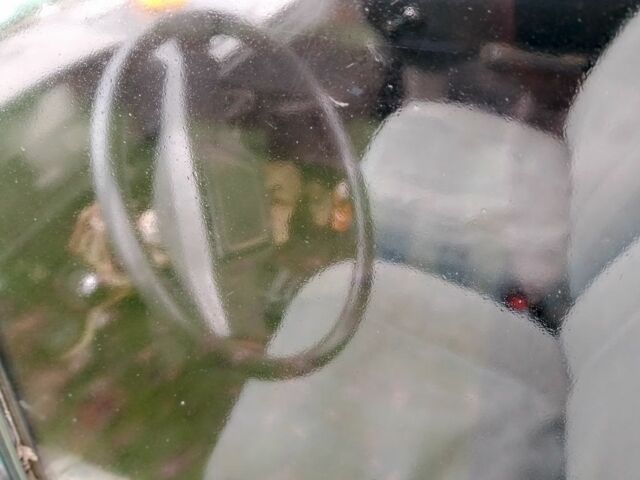 Зеленый Москвич / АЗЛК 412, объемом двигателя 1.5 л и пробегом 2 тыс. км за 709 $, фото 6 на Automoto.ua