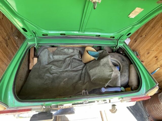 Зеленый Москвич / АЗЛК 412, объемом двигателя 0 л и пробегом 155 тыс. км за 400 $, фото 12 на Automoto.ua